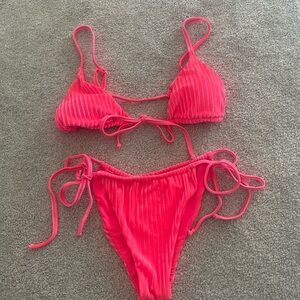 Dippin Daisys Pink Ribbed Bikini Set
